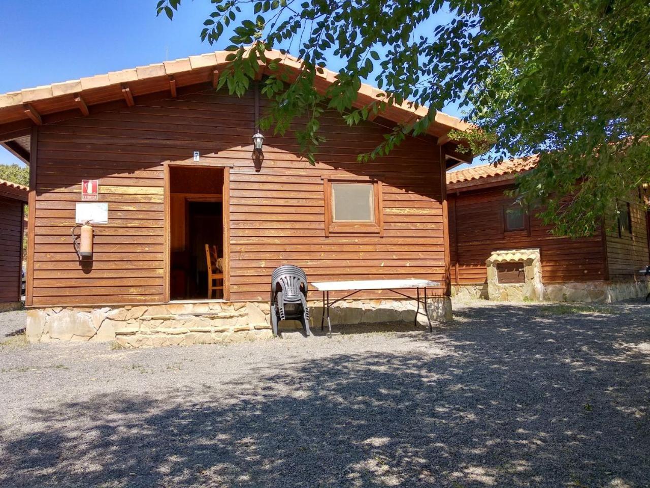 Camping Casa Fausto Cerca De Dinopolis Formiche Alto المظهر الخارجي الصورة